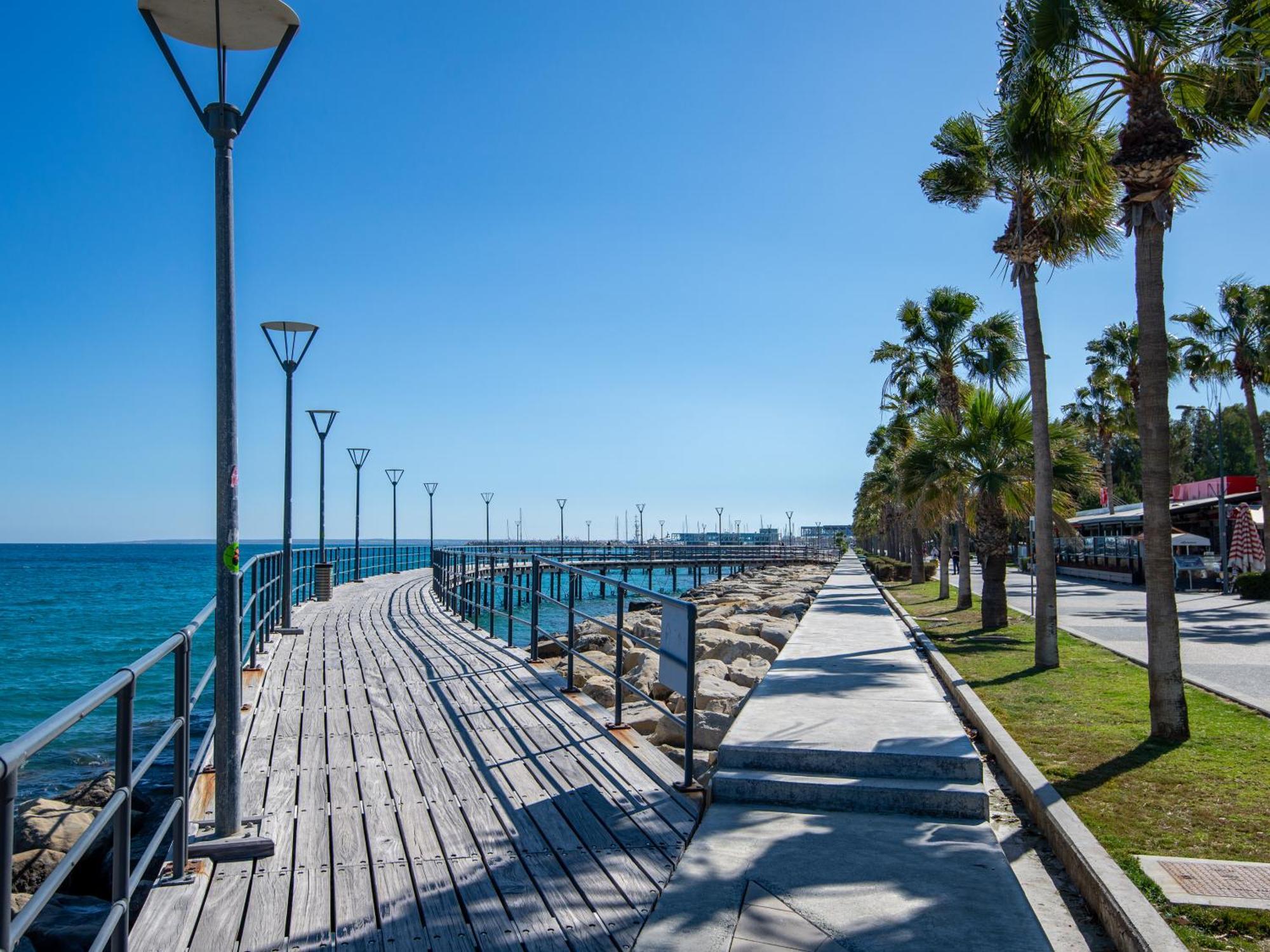 Sanders River Plaza Limasol Dış mekan fotoğraf