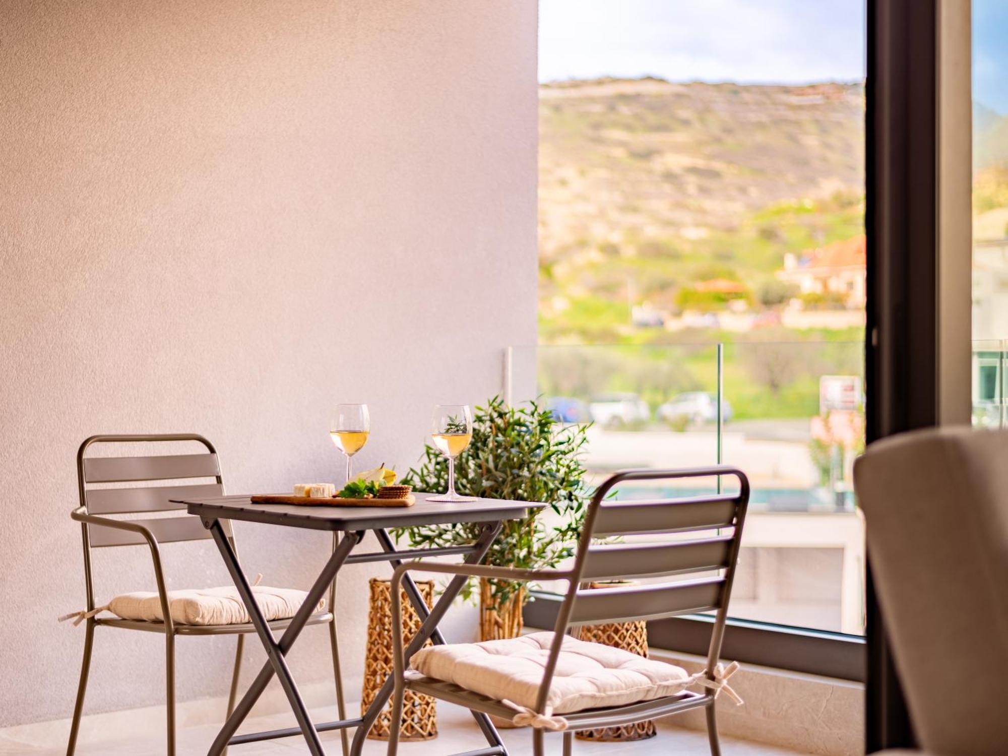 Sanders River Plaza Limasol Dış mekan fotoğraf
